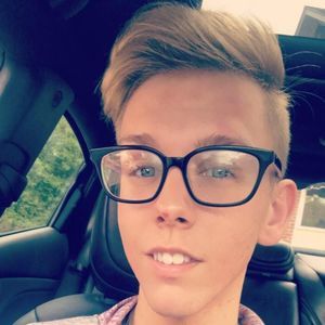 Meet your Posher, Jonathan